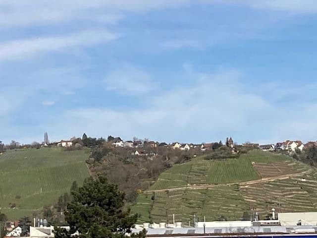 Prenájom bytu 3-izbový 73 m², Stuttgart, Bádensko-Wurttembersko Prenájom bytu 3-izbový 73 m², Stuttgart, Bádensko-Wurttembersko