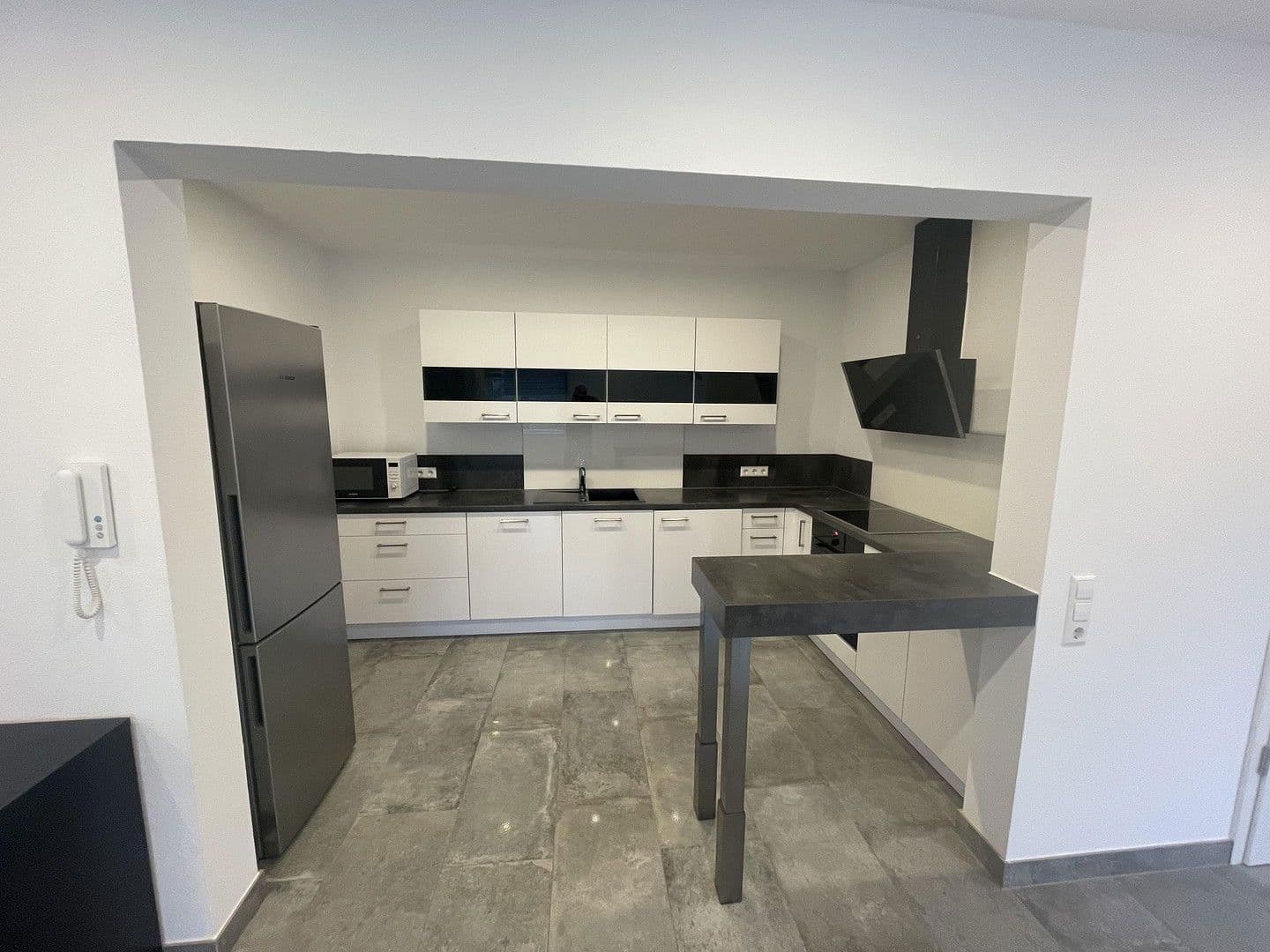 Prenájom bytu 2-izbový 83 m², Weil der Stadt, Bádensko-Wurttembersko Prenájom bytu 2-izbový 83 m², Weil der Stadt, Bádensko-Wurttembersko