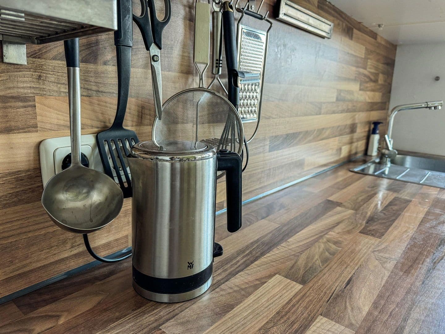 Prenájom bytu 3-izbový 86 m², Viktoriastr. 32, Dortmund, Severné Porýnie - Westfálsko Prenájom bytu 3-izbový 86 m², Viktoriastr. 32, Dortmund, Severné Porýnie - Westfálsko