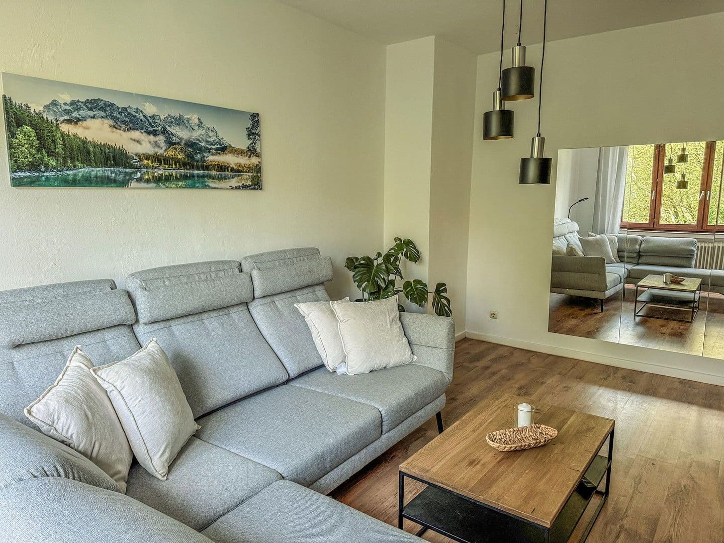 Prenájom bytu 3-izbový 86 m², Viktoriastr. 32, Dortmund, Severné Porýnie - Westfálsko Prenájom bytu 3-izbový 86 m², Viktoriastr. 32, Dortmund, Severné Porýnie - Westfálsko