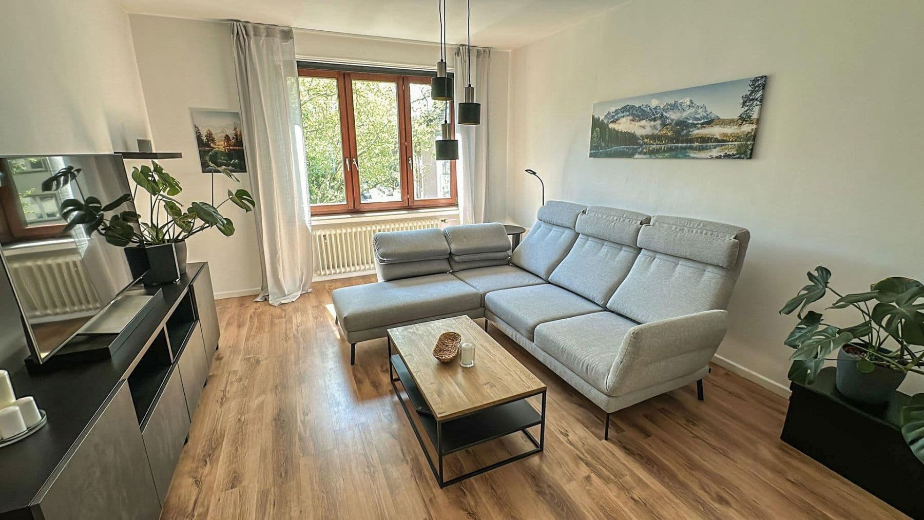 Prenájom bytu 3-izbový 86 m², Viktoriastr. 32, Dortmund, Severné Porýnie - Westfálsko Prenájom bytu 3-izbový 86 m², Viktoriastr. 32, Dortmund, Severné Porýnie - Westfálsko