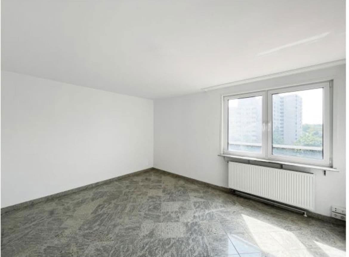 Prenájom bytu 3-izbový 83 m², Frankfurt am Main, Hesensko Prenájom bytu 3-izbový 83 m², Frankfurt am Main, Hesensko