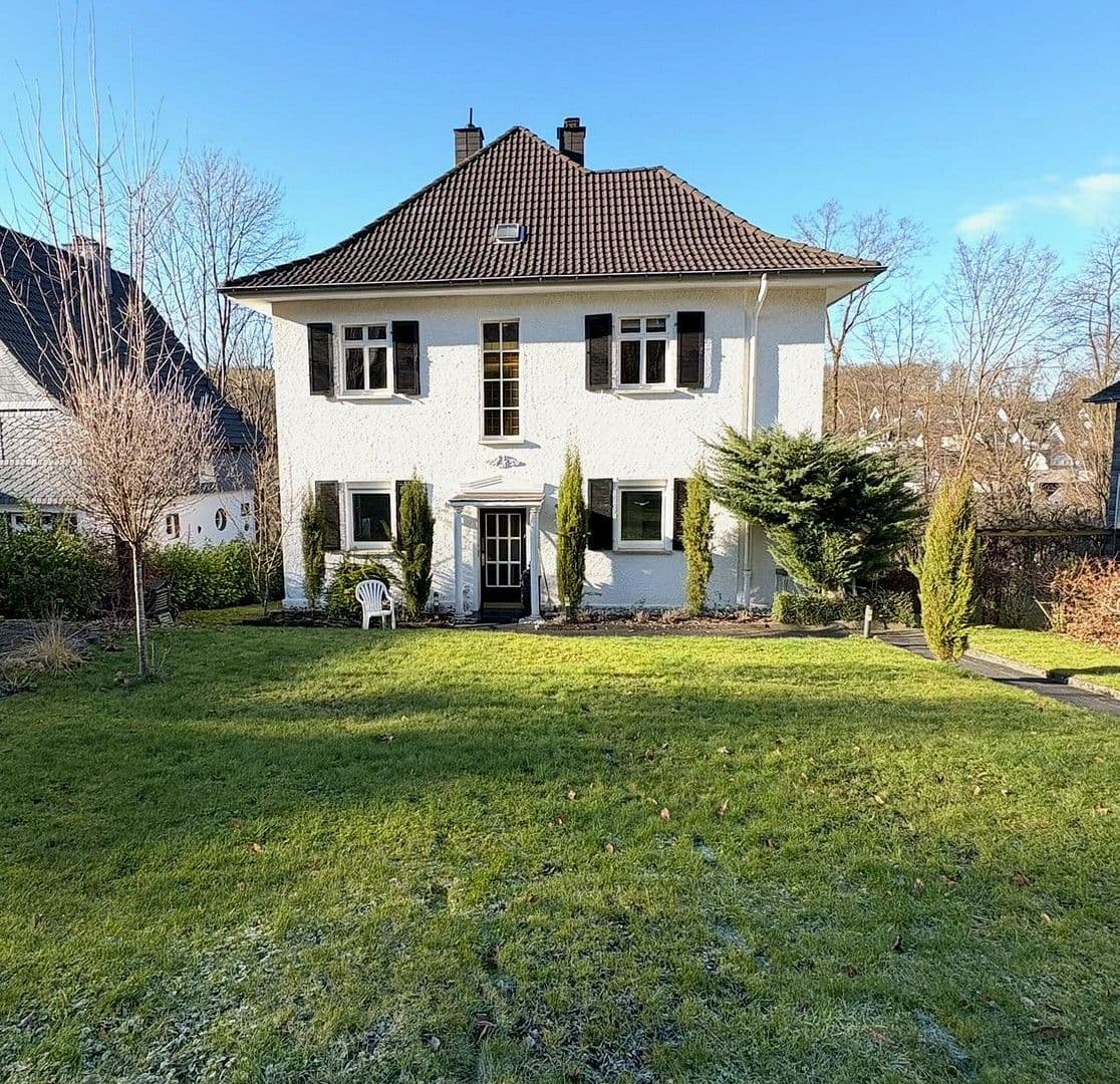 Prenájom bytu 3-izbový 91 m², Freiherr vom Stein Straße 28, Betzdorf, Porýnie-Falcko Prenájom bytu 3-izbový 91 m², Freiherr vom Stein Straße 28, Betzdorf, Porýnie-Falcko