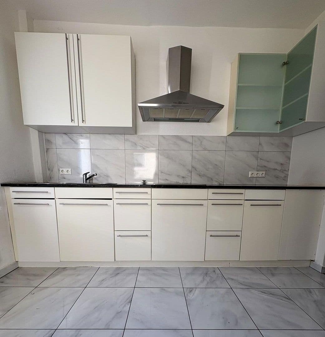 Prenájom bytu 3-izbový 91 m², Freiherr vom Stein Straße 28, Betzdorf, Porýnie-Falcko Prenájom bytu 3-izbový 91 m², Freiherr vom Stein Straße 28, Betzdorf, Porýnie-Falcko