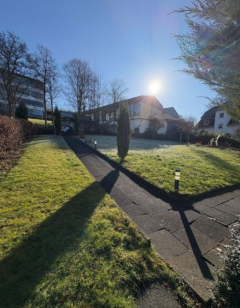 Prenájom bytu 3-izbový 91 m², Freiherr vom Stein Straße 28, Betzdorf, Porýnie-Falcko Prenájom bytu 3-izbový 91 m², Freiherr vom Stein Straße 28, Betzdorf, Porýnie-Falcko
