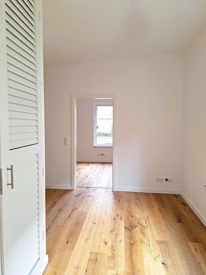 Predaj bytu 3-izbový 115 m², Halle, Sasko-Anhaltsko Predaj bytu 3-izbový 115 m², Halle, Sasko-Anhaltsko