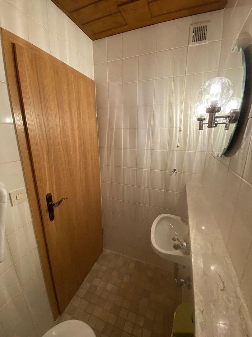 Predaj bytu 4-izbový 97 m², Weingarten, Bádensko-Wurttembersko Predaj bytu 4-izbový 97 m², Weingarten, Bádensko-Wurttembersko