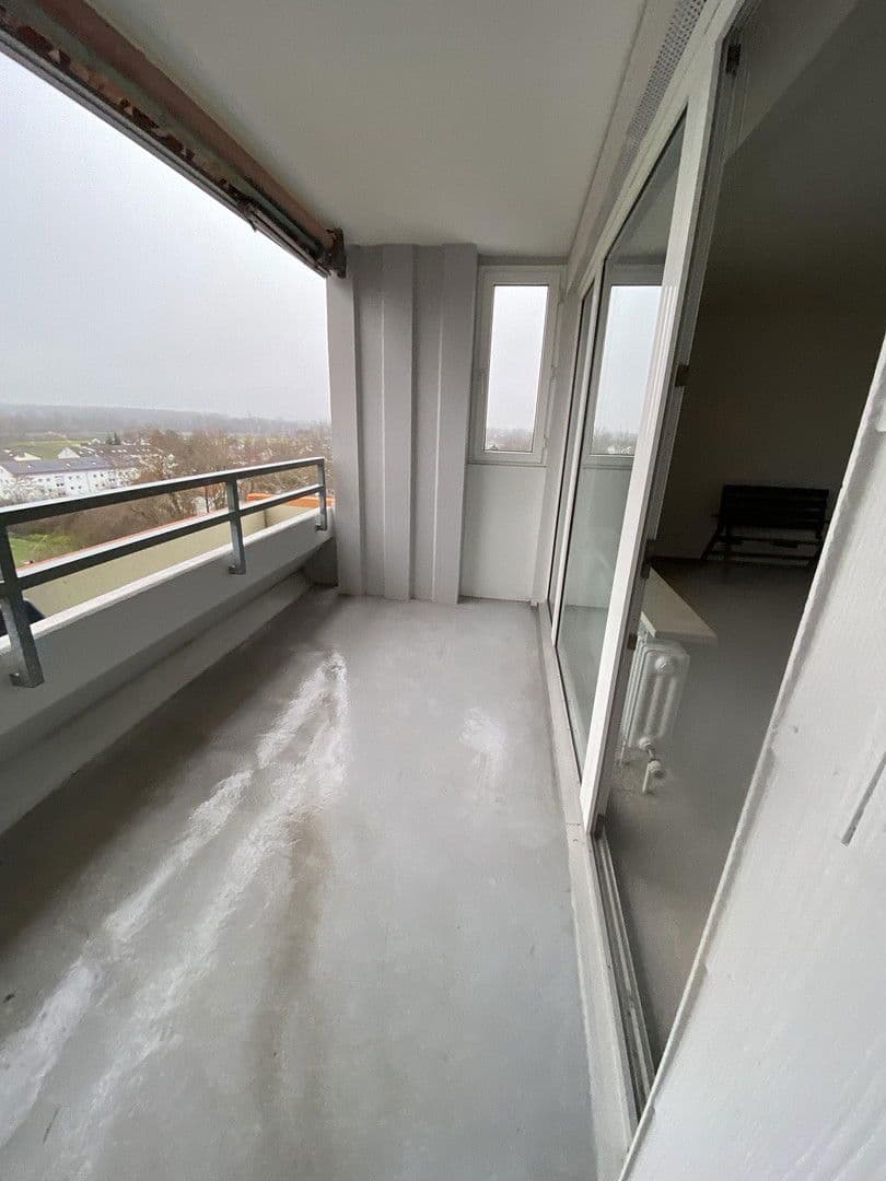 Predaj bytu 4-izbový 97 m², Weingarten, Bádensko-Wurttembersko Predaj bytu 4-izbový 97 m², Weingarten, Bádensko-Wurttembersko