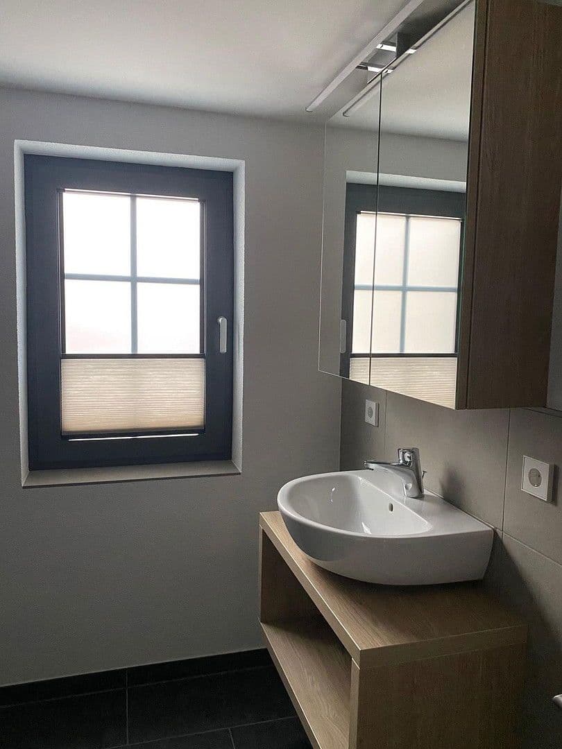 Prenájom nebytového priestoru 917 m², Möhlerplatz 2, Igersheim, Bádensko-Wurttembersko Prenájom nebytového priestoru 917 m², Möhlerplatz 2, Igersheim, Bádensko-Wurttembersko