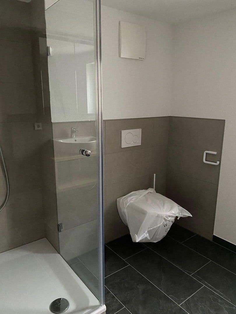 Prenájom nebytového priestoru 917 m², Möhlerplatz 2, Igersheim, Bádensko-Wurttembersko Prenájom nebytového priestoru 917 m², Möhlerplatz 2, Igersheim, Bádensko-Wurttembersko