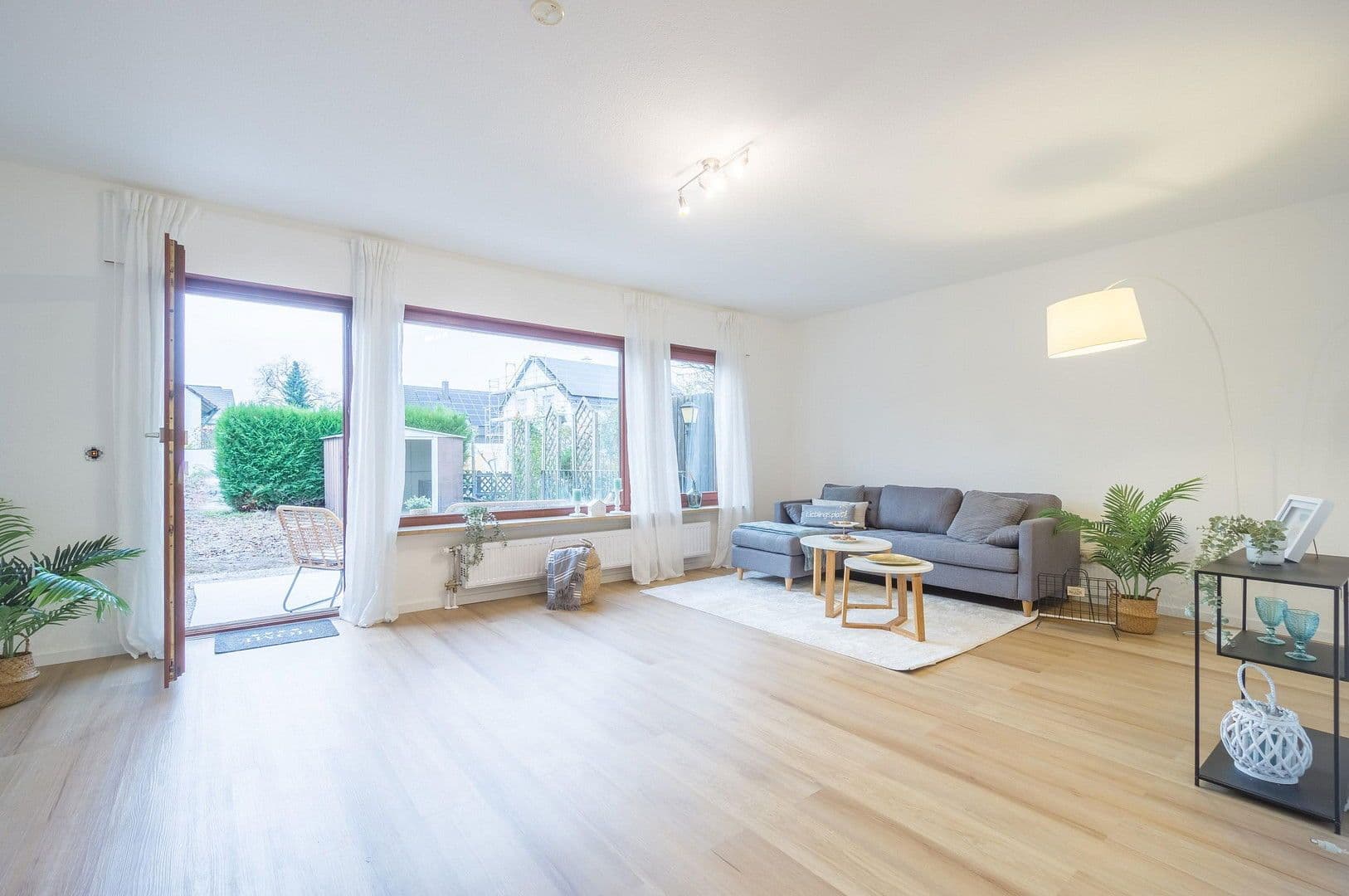 Predaj domu 169 m², pozemek 176 m², Nürnberg, Bavorsko Predaj domu 169 m², pozemek 176 m², Nürnberg, Bavorsko