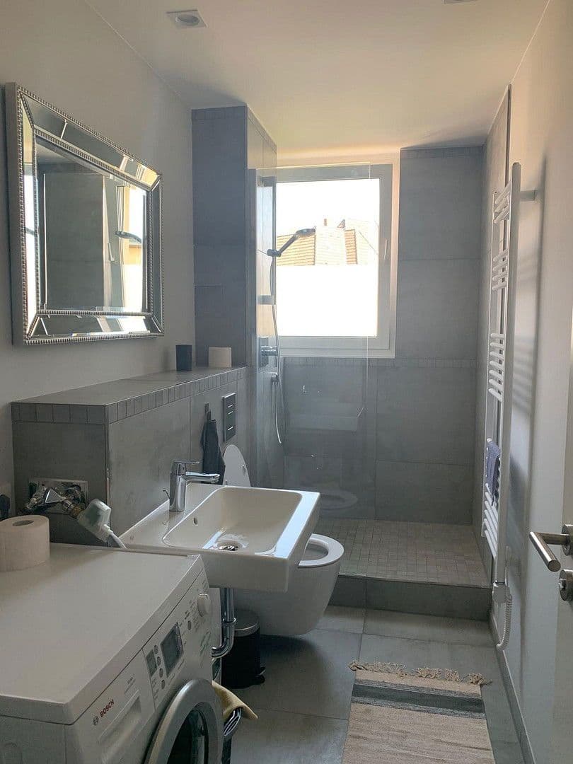 Prenájom bytu 3-izbový 63 m², Thorwaldsenstraße 5A, Berlin, Berlín Prenájom bytu 3-izbový 63 m², Thorwaldsenstraße 5A, Berlin, Berlín