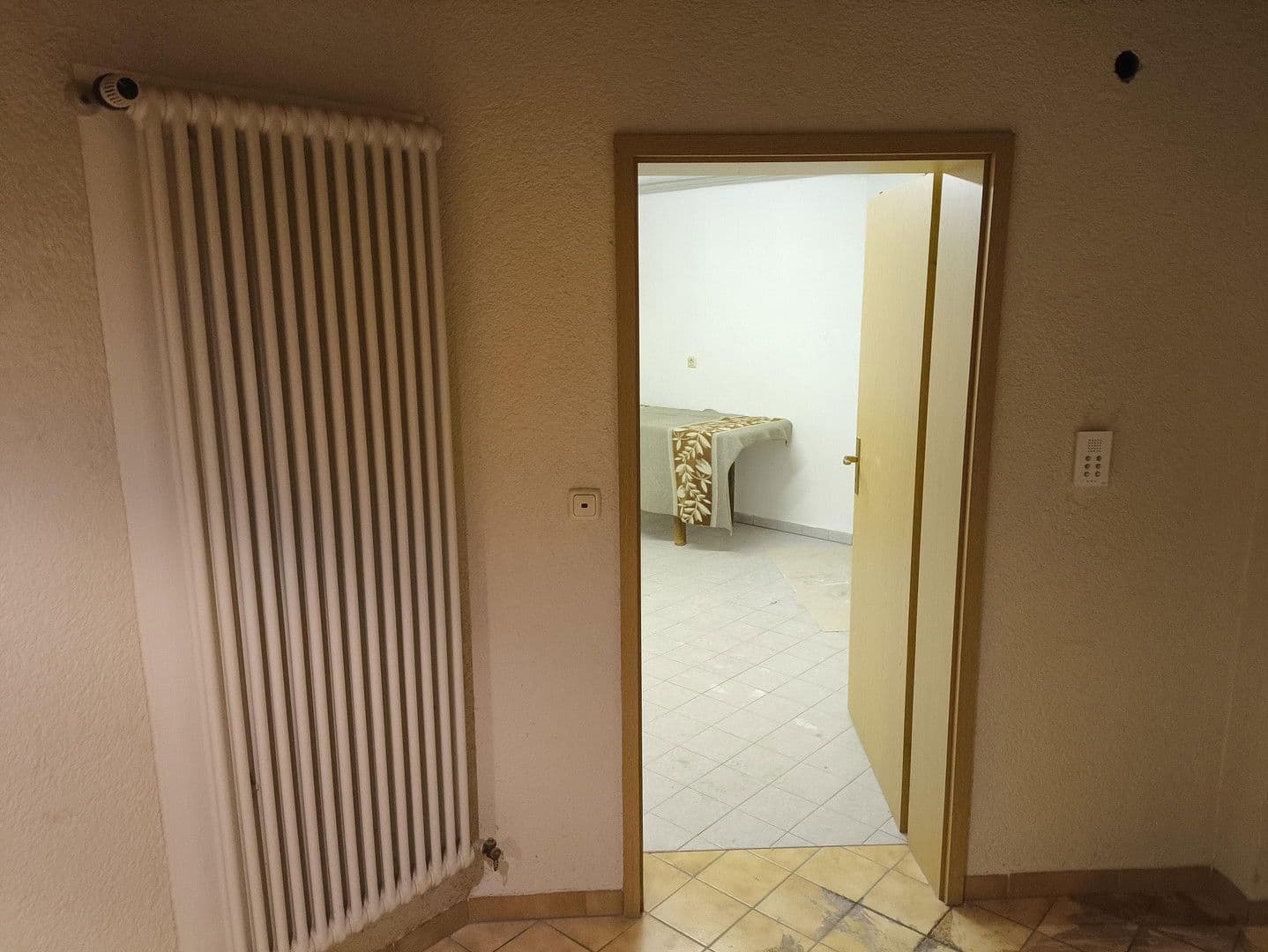 Prenájom bytu 2-izbový 84 m², Strullendorf, Bavorsko Prenájom bytu 2-izbový 84 m², Strullendorf, Bavorsko