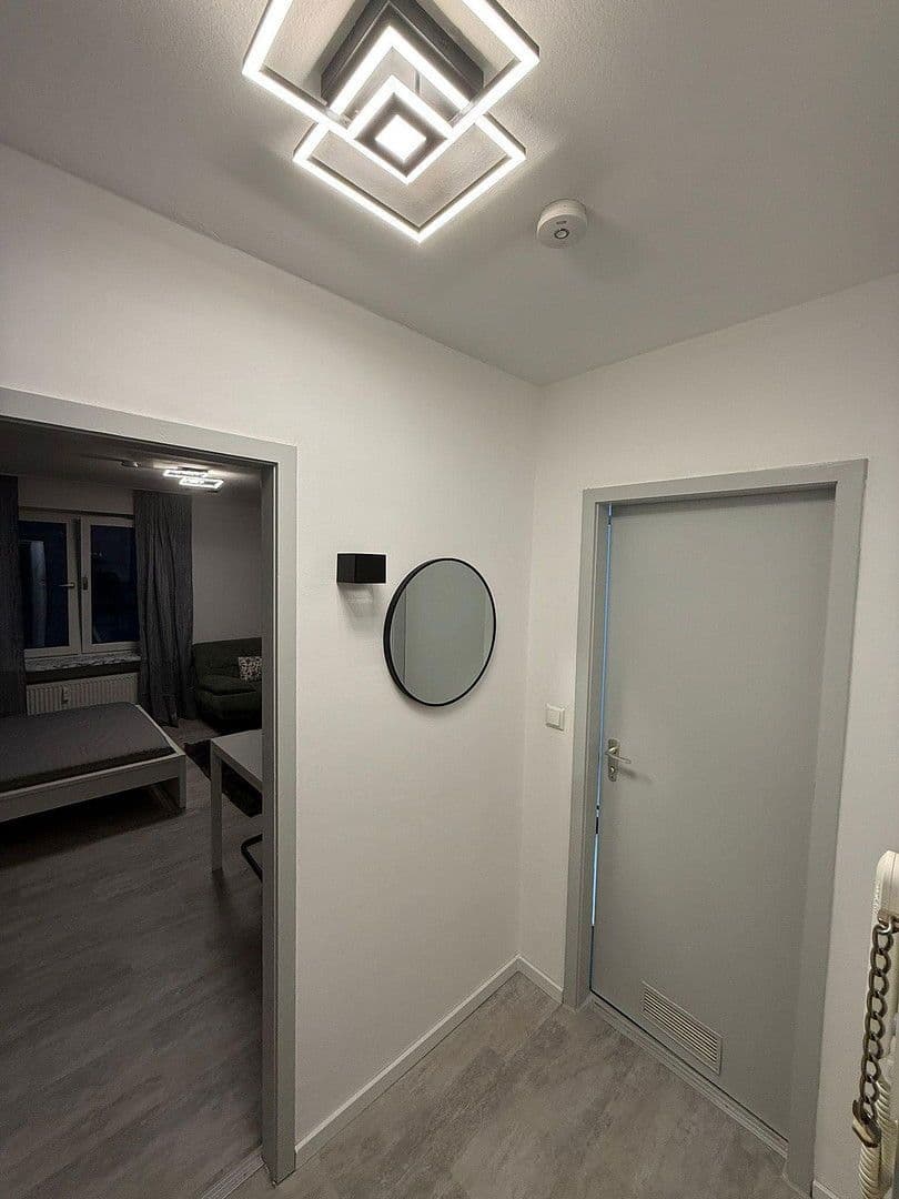 Prenájom bytu 1-izbový 30 m², Peter-Henlein-Str. 21, München, Bavorsko Prenájom bytu 1-izbový 30 m², Peter-Henlein-Str. 21, München, Bavorsko