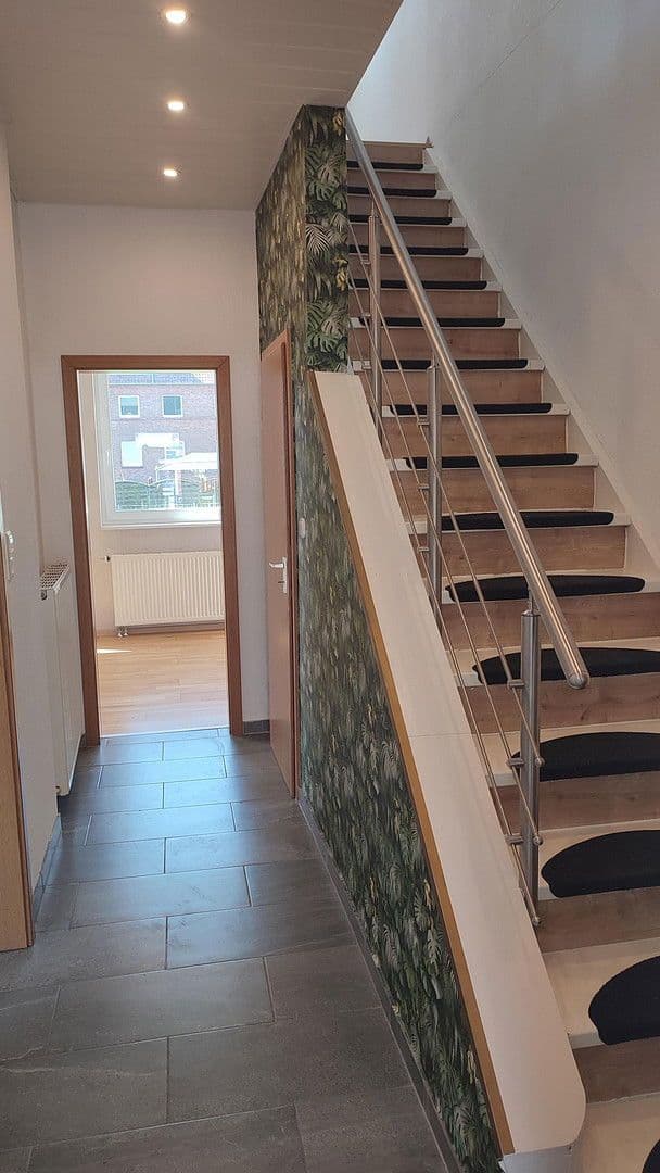 Predaj domu 89 m², pozemek 240 m², Schnedermannstraße 69, Emden, Dolné Sasko Predaj domu 89 m², pozemek 240 m², Schnedermannstraße 69, Emden, Dolné Sasko