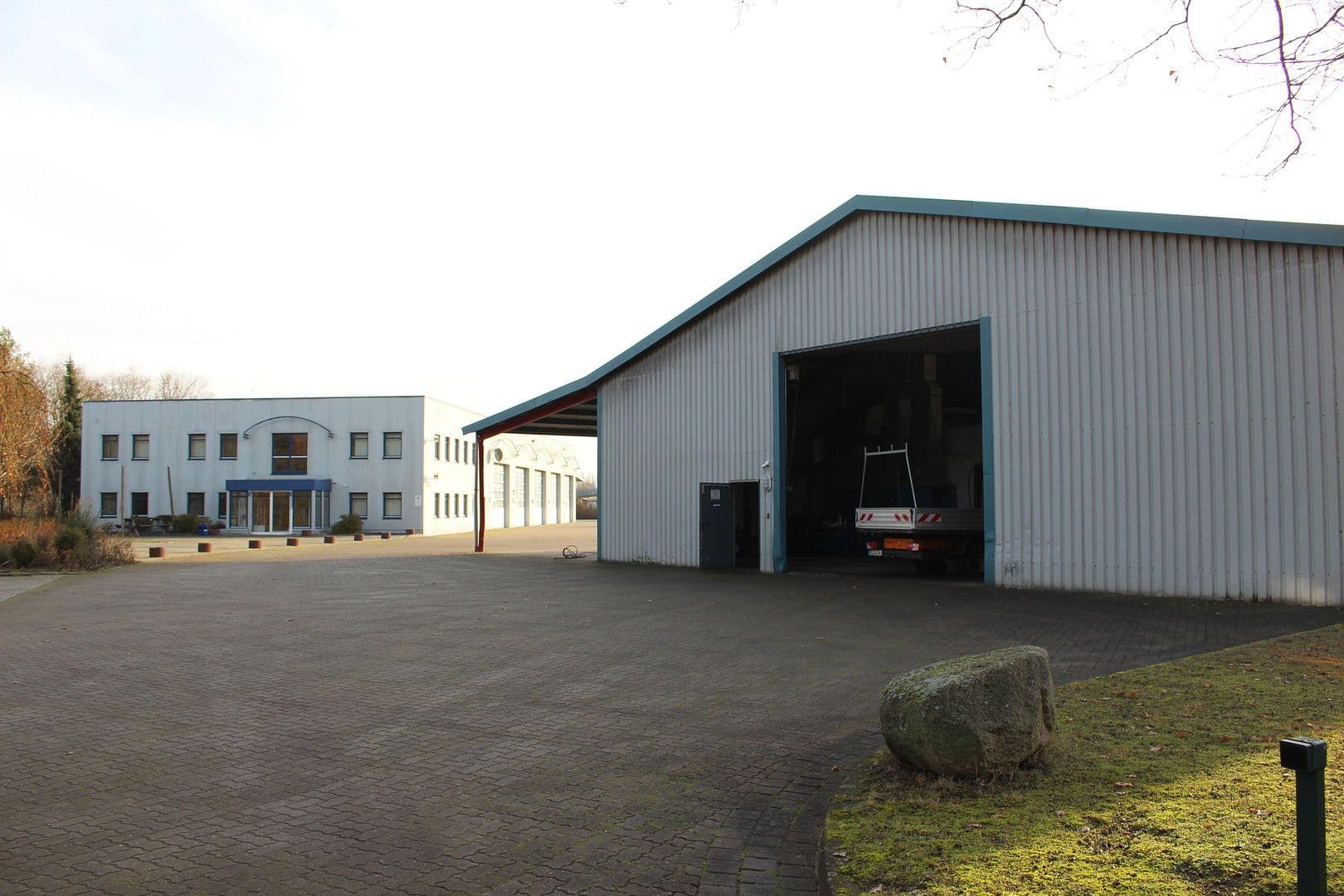 Predaj nebytového priestoru 20.000 m², Konsul-Wester-Straße 12, Lüchow, Dolné Sasko Predaj nebytového priestoru 20.000 m², Konsul-Wester-Straße 12, Lüchow, Dolné Sasko