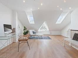 Predaj domu 169 m², pozemek 498 m², Reinheim, Hesensko Predaj domu 169 m², pozemek 498 m², Reinheim, Hesensko