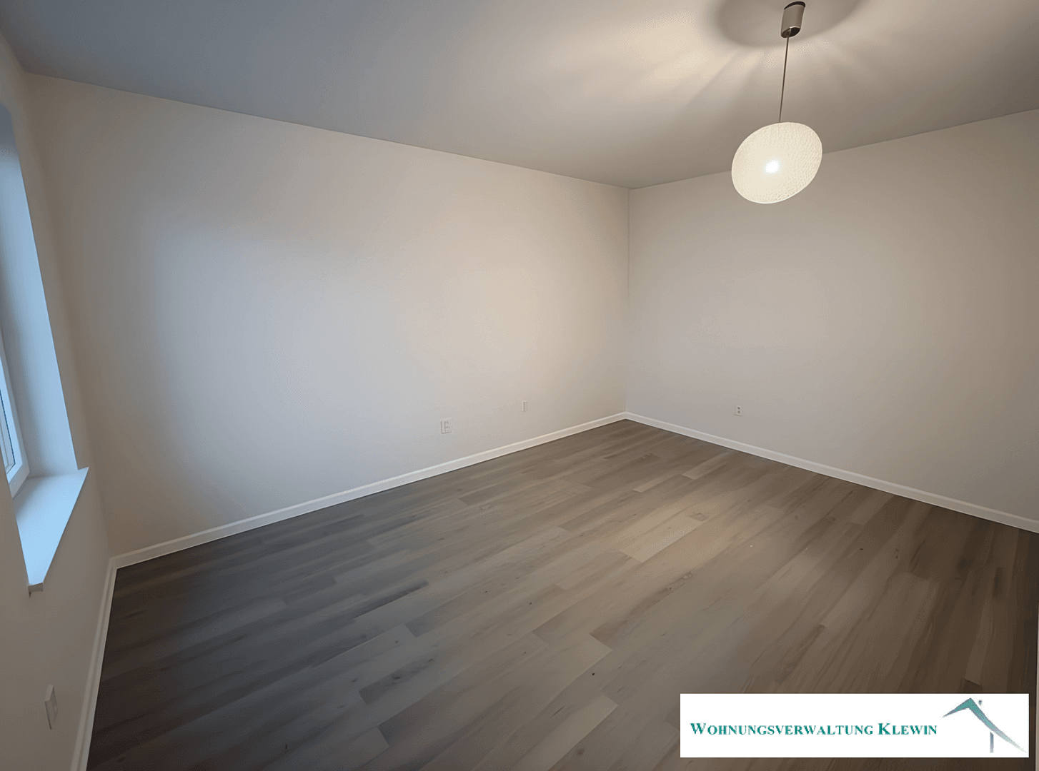 Prenájom bytu 3-izbový 91 m², Weinbergstr. 19b, Bernau, Brandenbursko Prenájom bytu 3-izbový 91 m², Weinbergstr. 19b, Bernau, Brandenbursko