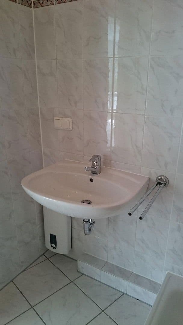 Prenájom bytu 2-izbový 52 m², An der Eiche 9, Gelnhausen, Hesensko Prenájom bytu 2-izbový 52 m², An der Eiche 9, Gelnhausen, Hesensko