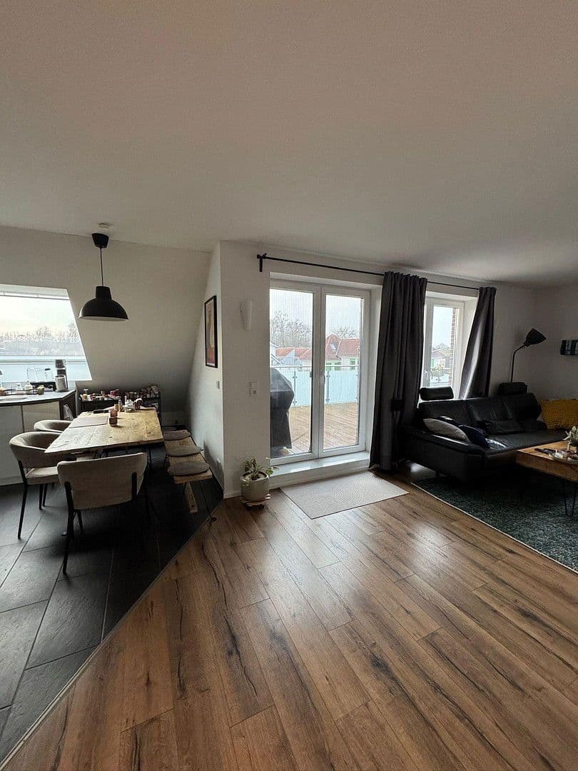 Predaj bytu 3-izbový 97 m², Oldenburg, Dolné Sasko Predaj bytu 3-izbový 97 m², Oldenburg, Dolné Sasko