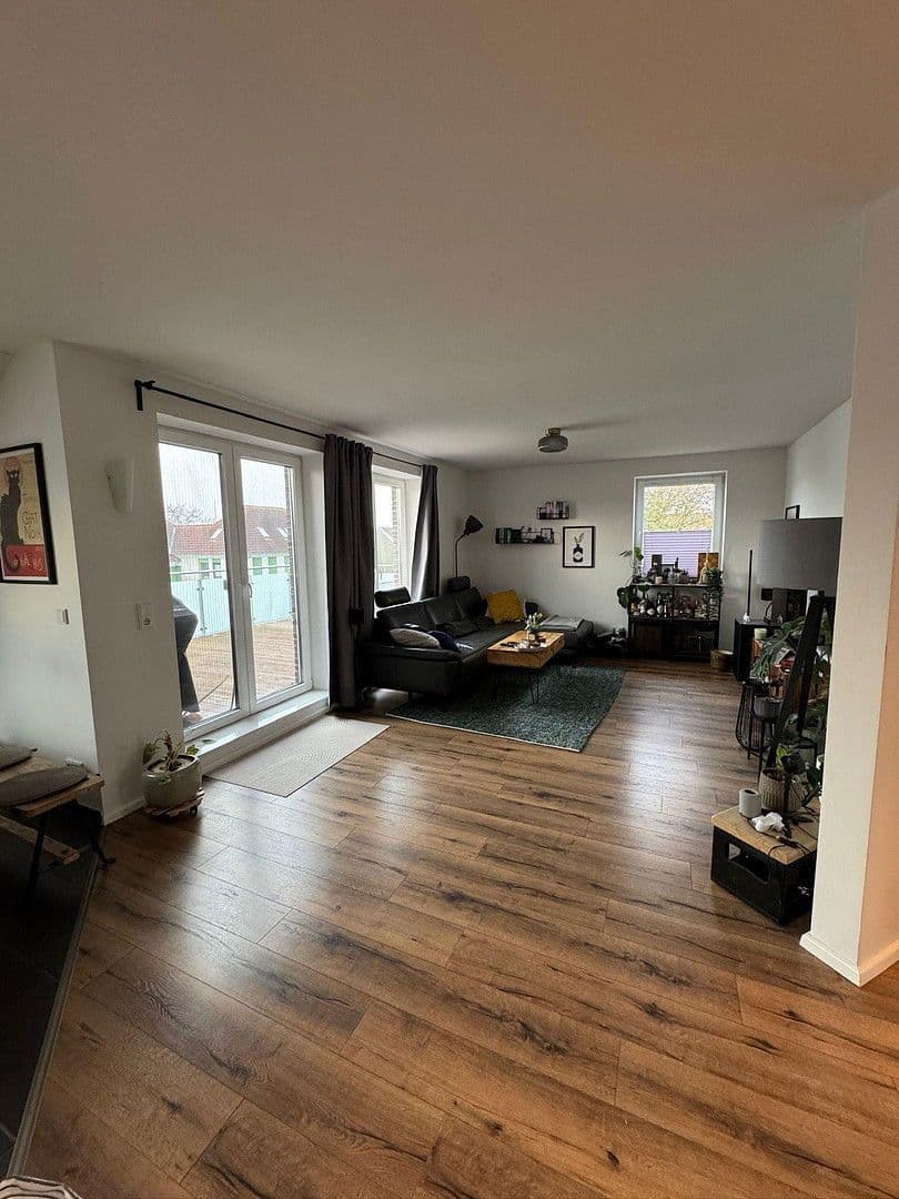 Predaj bytu 3-izbový 97 m², Oldenburg, Dolné Sasko Predaj bytu 3-izbový 97 m², Oldenburg, Dolné Sasko