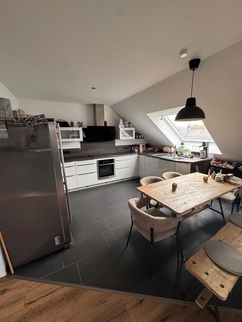 Predaj bytu 3-izbový 97 m², Oldenburg, Dolné Sasko Predaj bytu 3-izbový 97 m², Oldenburg, Dolné Sasko