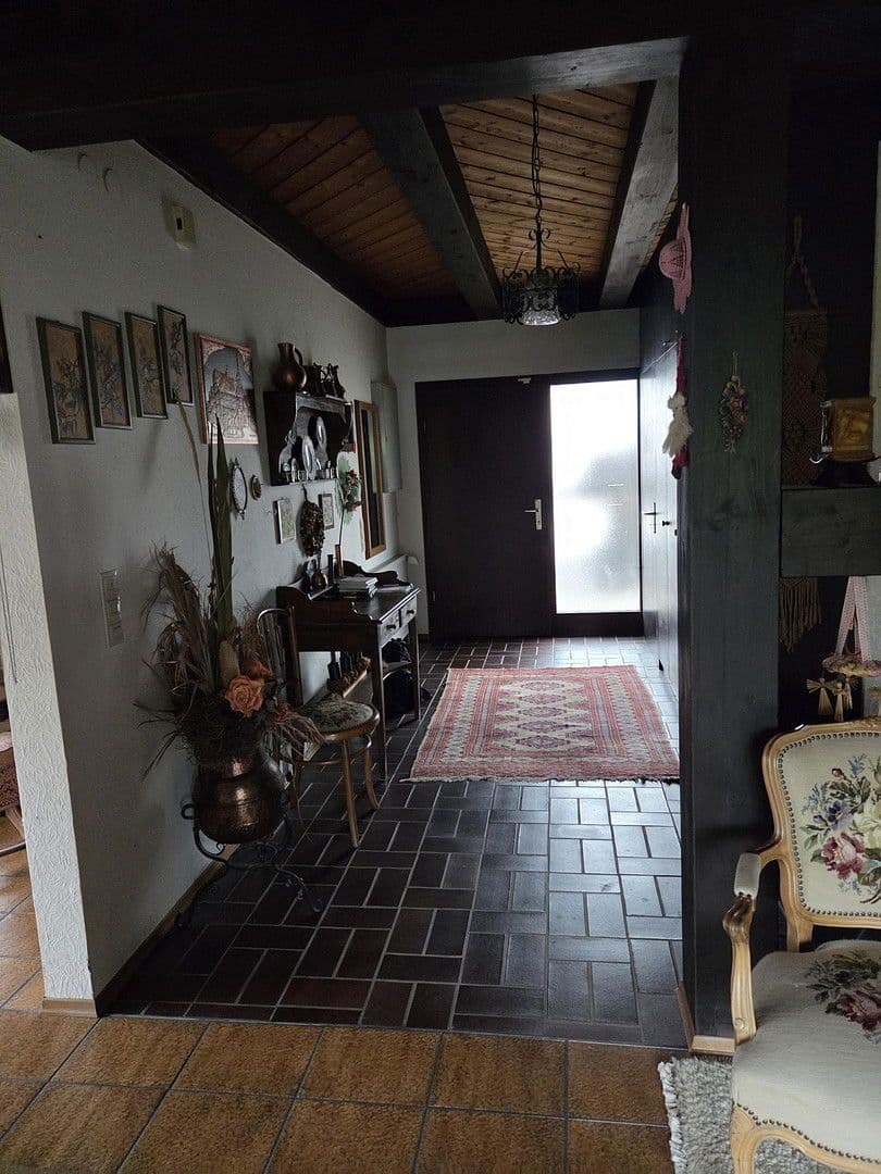 Predaj domu 125 m², pozemek 660 m², Rappenhalde 11, Warthausen, Bádensko-Wurttembersko Predaj domu 125 m², pozemek 660 m², Rappenhalde 11, Warthausen, Bádensko-Wurttembersko