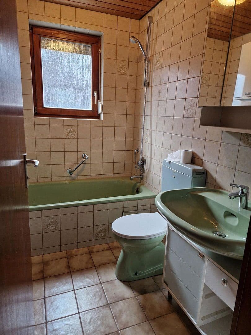 Prenájom bytu 2-izbový 50 m², Weil der Stadt, Bádensko-Wurttembersko Prenájom bytu 2-izbový 50 m², Weil der Stadt, Bádensko-Wurttembersko