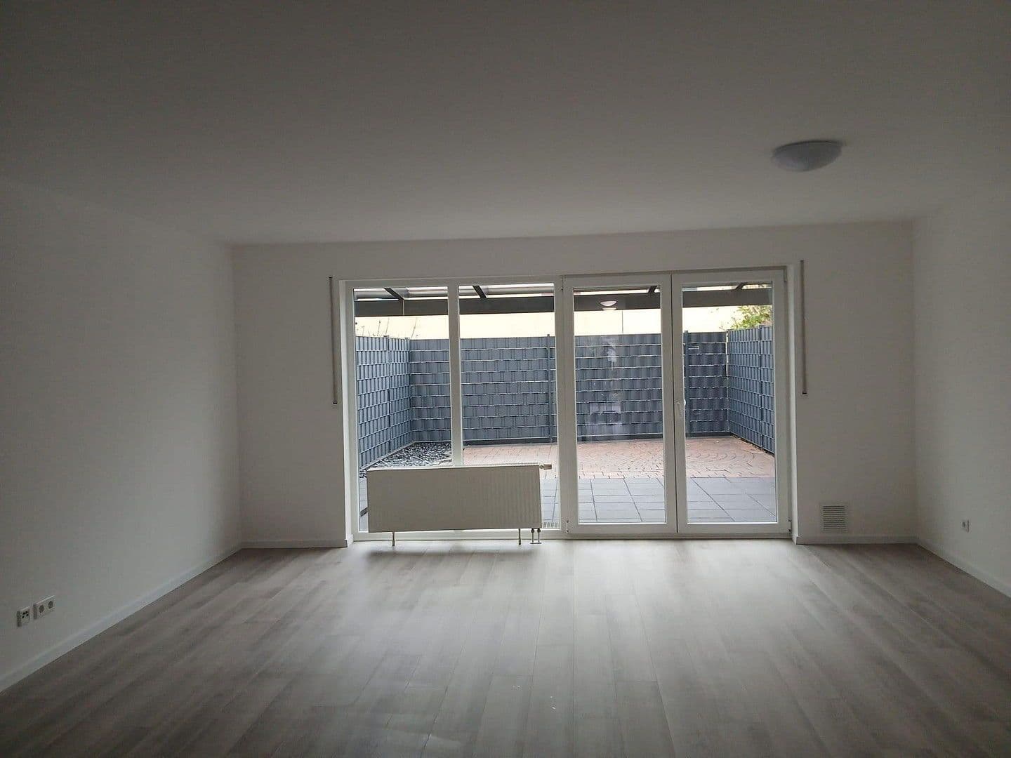 Predaj domu 122 m², pozemek 141 m², Christine-Siegberg-Straße 3, Troisdorf, Severné Porýnie - Westfálsko Predaj domu 122 m², pozemek 141 m², Christine-Siegberg-Straße 3, Troisdorf, Severné Porýnie - Westfálsko