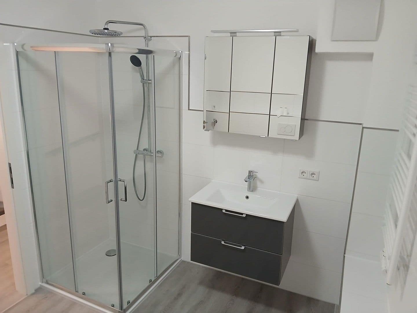 Predaj domu 122 m², pozemek 141 m², Christine-Siegberg-Straße 3, Troisdorf, Severné Porýnie - Westfálsko Predaj domu 122 m², pozemek 141 m², Christine-Siegberg-Straße 3, Troisdorf, Severné Porýnie - Westfálsko