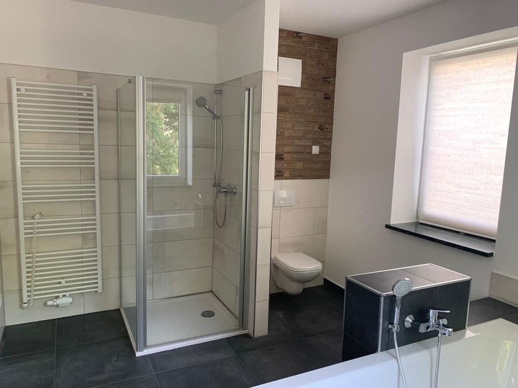 Prenájom bytu 4-izbový 118 m², Boderitzer Straße 72, Dresden, Sasko Prenájom bytu 4-izbový 118 m², Boderitzer Straße 72, Dresden, Sasko