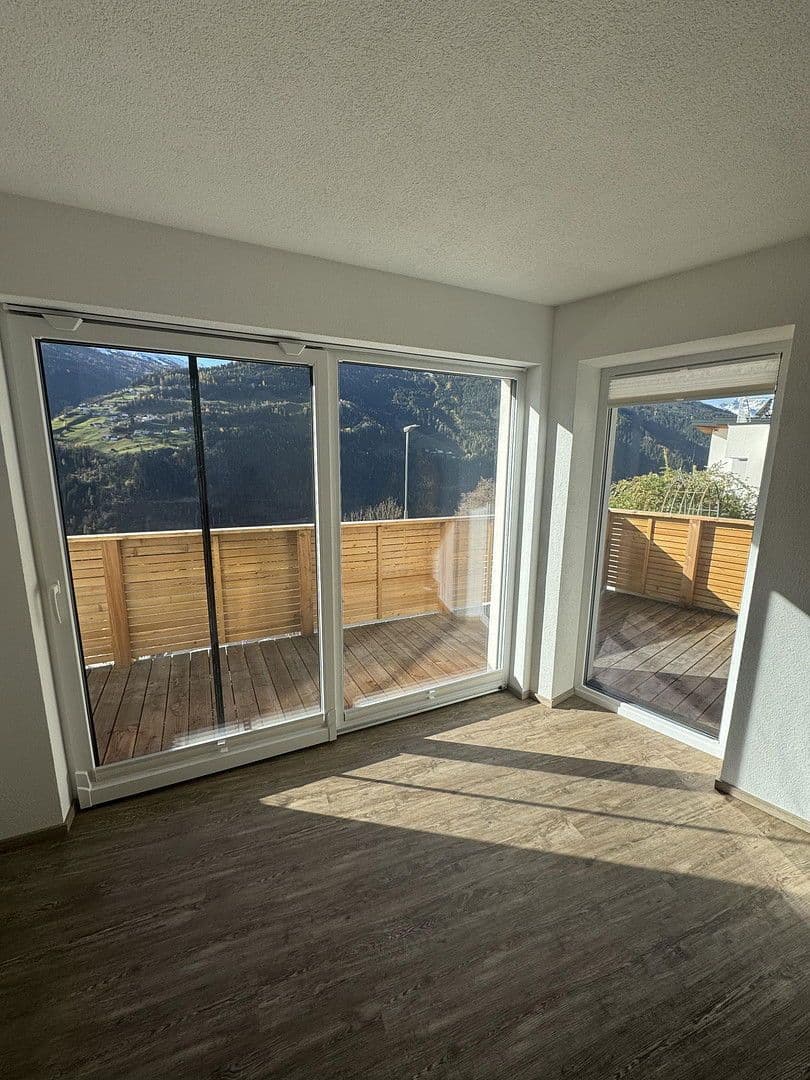 Prenájom domu 128 m², pozemek 266 m², Eichholz Siedlung 9, Fließ, Tirolsko Prenájom domu 128 m², pozemek 266 m², Eichholz Siedlung 9, Fließ, Tirolsko