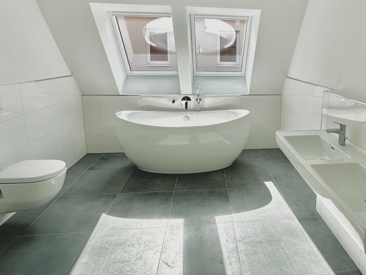 Prenájom bytu 4-izbový 126 m², Hauptstraße 34, Kieselbronn, Bádensko-Wurttembersko Prenájom bytu 4-izbový 126 m², Hauptstraße 34, Kieselbronn, Bádensko-Wurttembersko