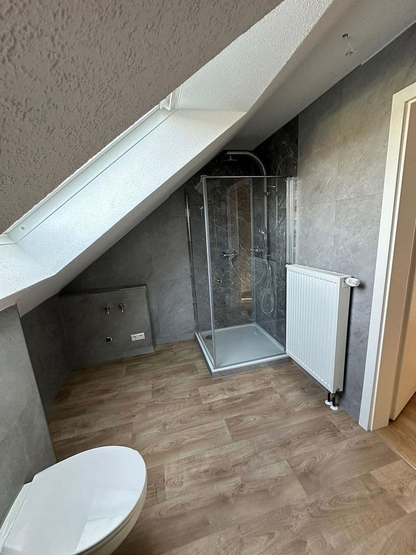 Prenájom domu 99 m², pozemek 397 m², Langenenslingen, Bádensko-Wurttembersko Prenájom domu 99 m², pozemek 397 m², Langenenslingen, Bádensko-Wurttembersko