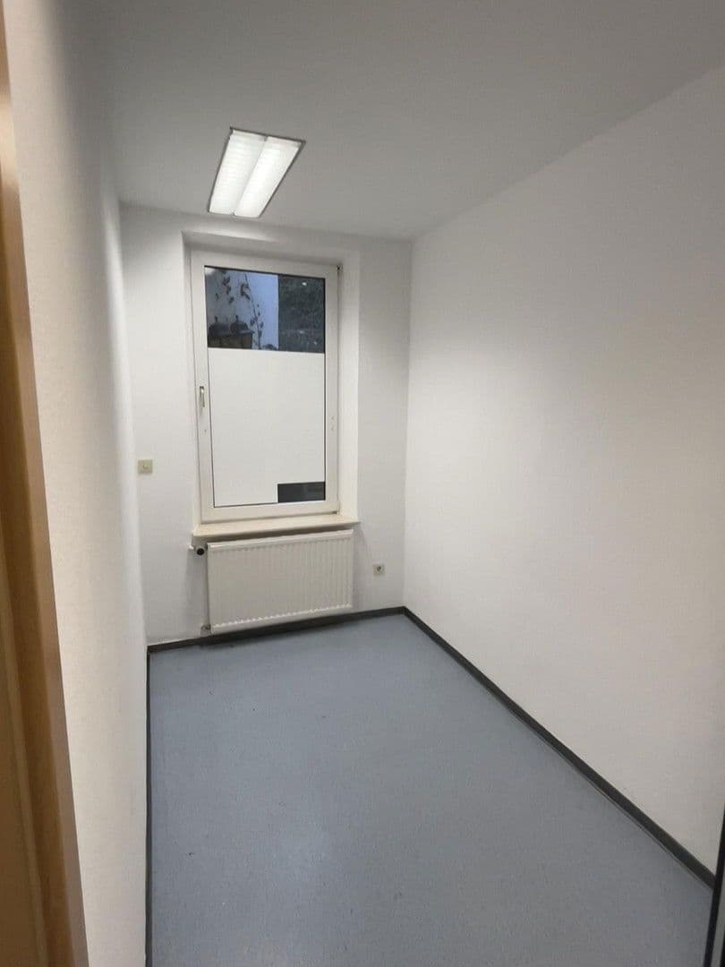 Prenájom nebytového priestoru 80 m², Lingen (Ems), Dolné Sasko Prenájom nebytového priestoru 80 m², Lingen (Ems), Dolné Sasko