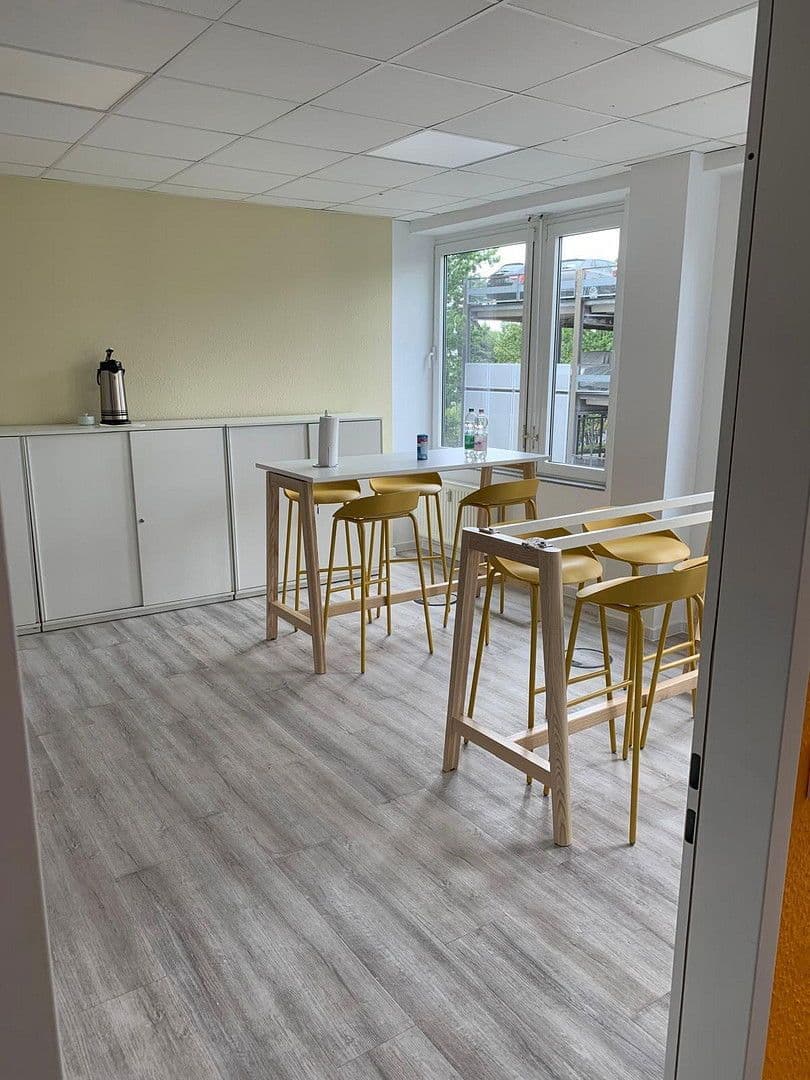 Prenájom kancelárie 265 m², Hermann-Heinrich-Gossen-Straße 3, Köln, Severné Porýnie - Westfálsko Prenájom kancelárie 265 m², Hermann-Heinrich-Gossen-Straße 3, Köln, Severné Porýnie - Westfálsko