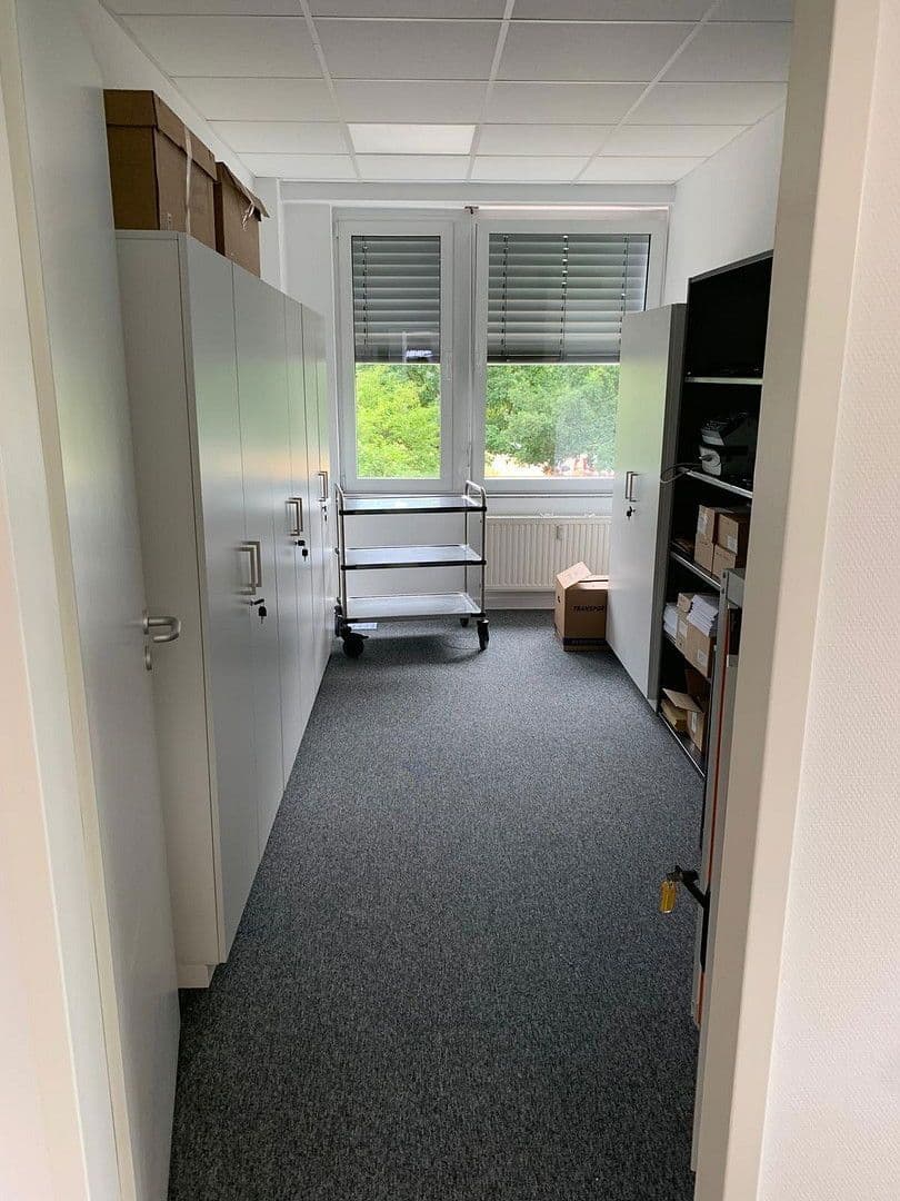 Prenájom kancelárie 265 m², Hermann-Heinrich-Gossen-Straße 3, Köln, Severné Porýnie - Westfálsko Prenájom kancelárie 265 m², Hermann-Heinrich-Gossen-Straße 3, Köln, Severné Porýnie - Westfálsko