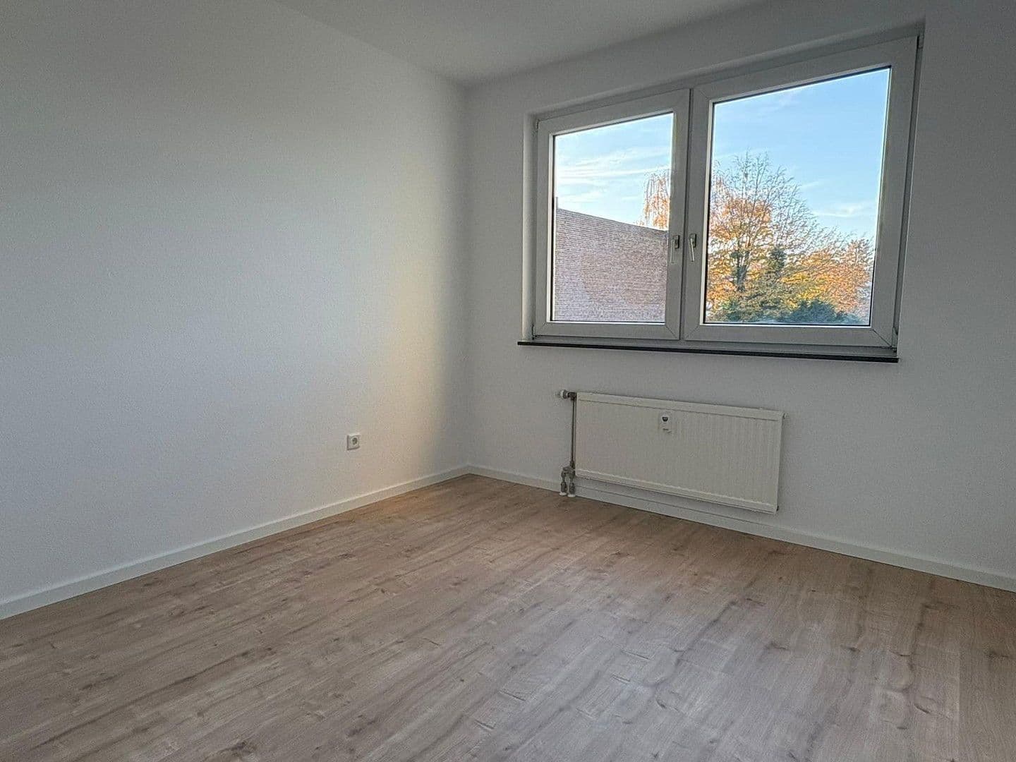 Predaj bytu 3-izbový 103 m², Eickener Str. 211-213, Mönchengladbach, Severné Porýnie - Westfálsko Predaj bytu 3-izbový 103 m², Eickener Str. 211-213, Mönchengladbach, Severné Porýnie - Westfálsko