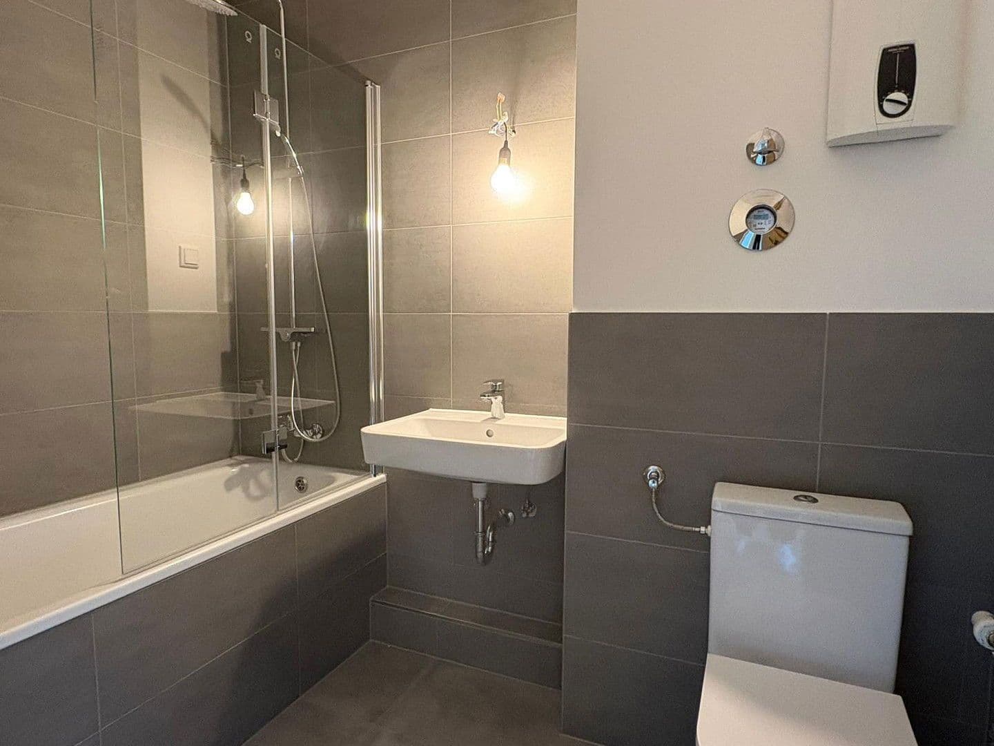 Predaj bytu 3-izbový 103 m², Eickener Str. 211-213, Mönchengladbach, Severné Porýnie - Westfálsko Predaj bytu 3-izbový 103 m², Eickener Str. 211-213, Mönchengladbach, Severné Porýnie - Westfálsko