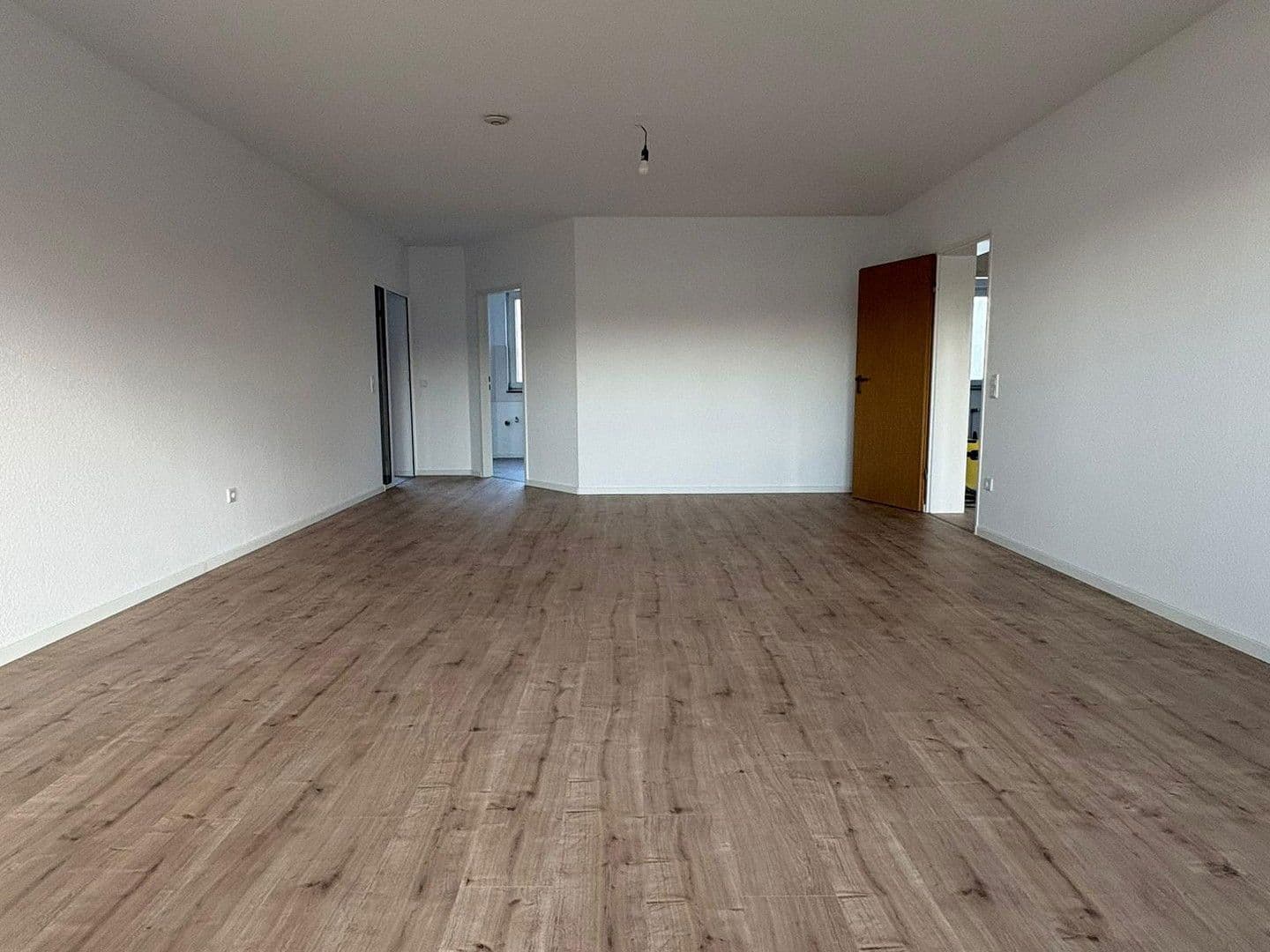 Predaj bytu 3-izbový 103 m², Eickener Str. 211-213, Mönchengladbach, Severné Porýnie - Westfálsko Predaj bytu 3-izbový 103 m², Eickener Str. 211-213, Mönchengladbach, Severné Porýnie - Westfálsko