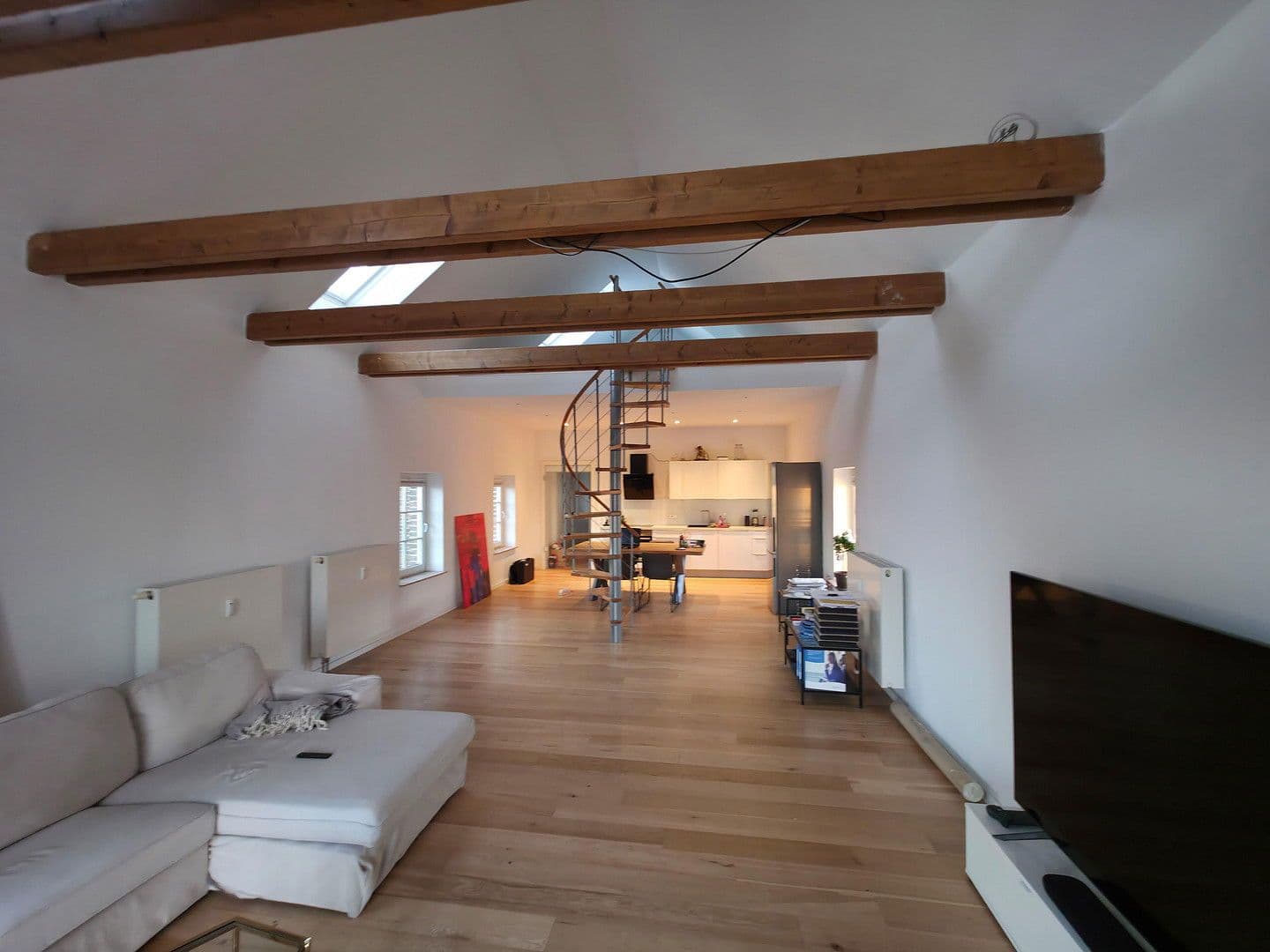 Prenájom bytu 2-izbový 90 m², Von-Bassenheim-Straße 2, Euskirchen, Severné Porýnie - Westfálsko Prenájom bytu 2-izbový 90 m², Von-Bassenheim-Straße 2, Euskirchen, Severné Porýnie - Westfálsko