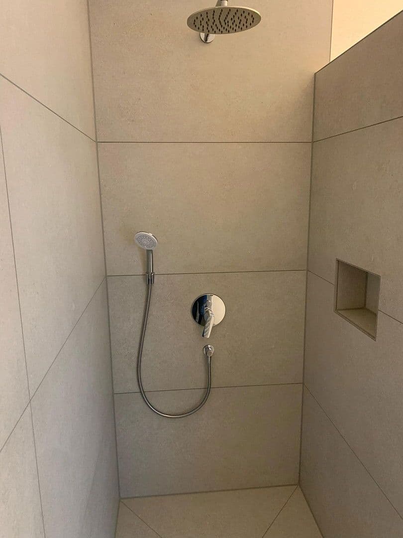 Prenájom bytu 2-izbový 58 m², Lauchheim, Bádensko-Wurttembersko Prenájom bytu 2-izbový 58 m², Lauchheim, Bádensko-Wurttembersko