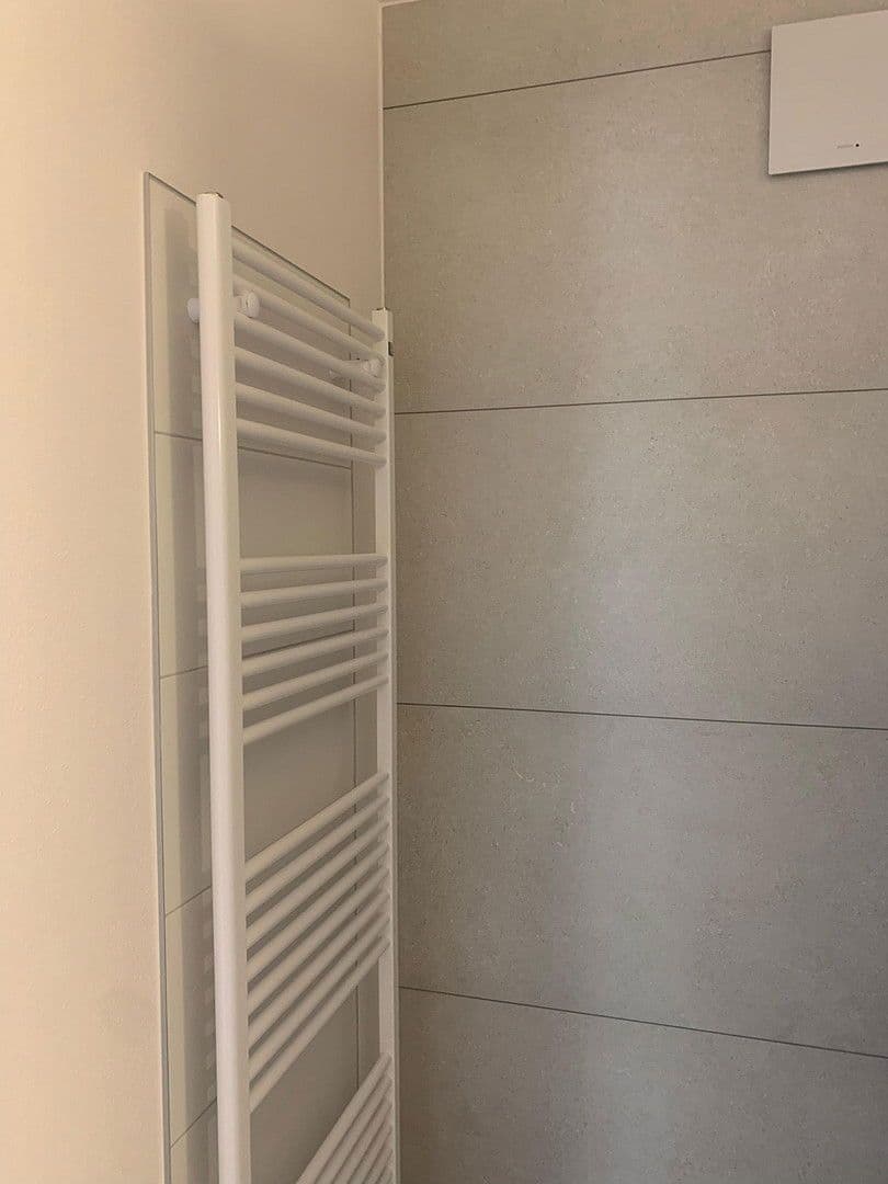 Prenájom bytu 2-izbový 58 m², Lauchheim, Bádensko-Wurttembersko Prenájom bytu 2-izbový 58 m², Lauchheim, Bádensko-Wurttembersko