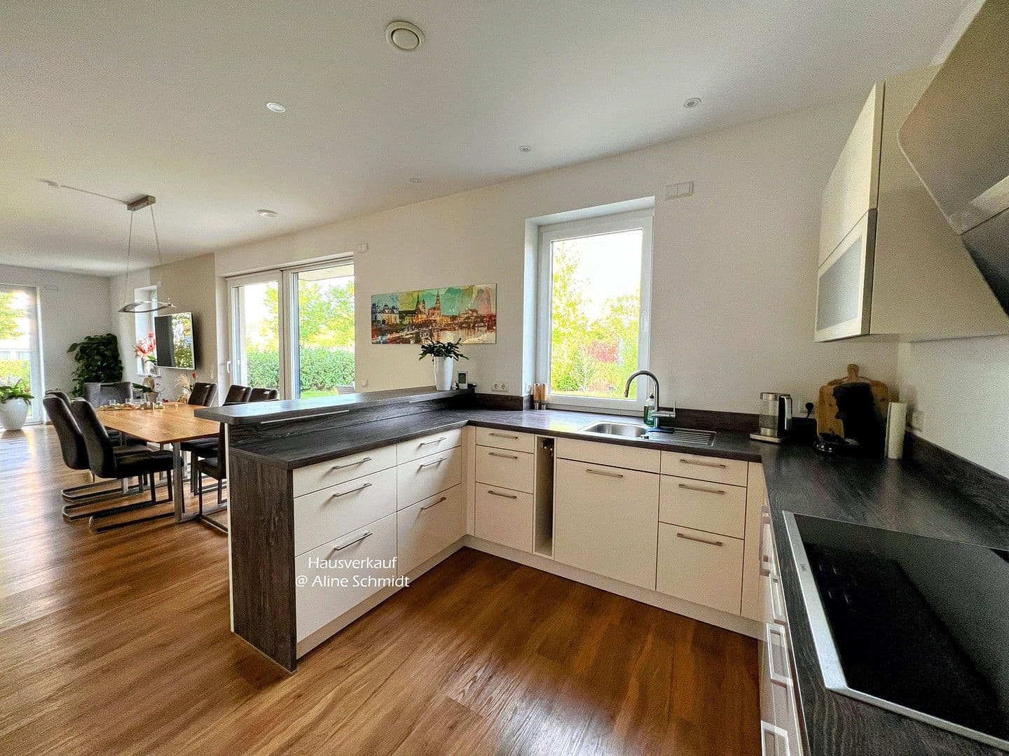 Predaj domu 210 m², pozemek 783 m², Radebeul, Sasko Predaj domu 210 m², pozemek 783 m², Radebeul, Sasko