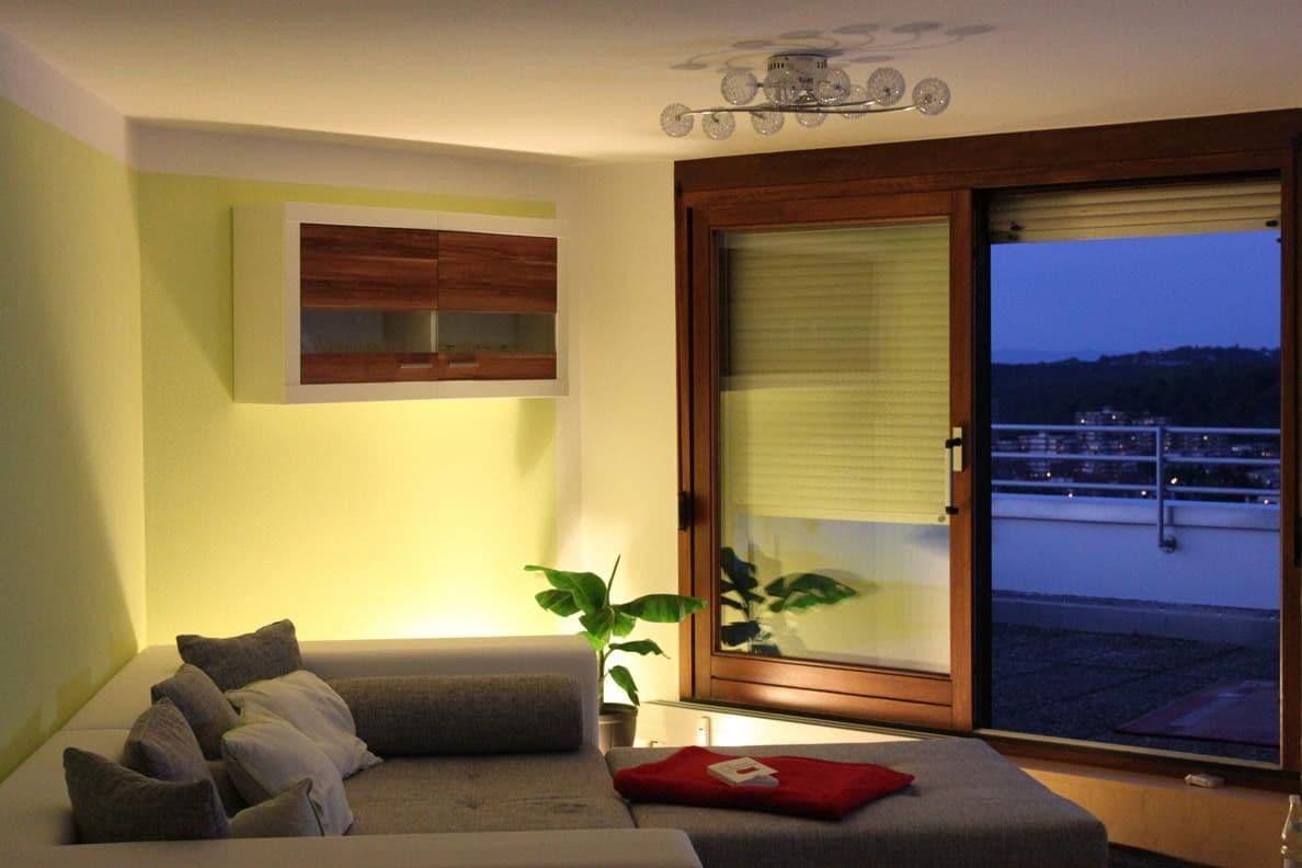 Prenájom bytu 2-izbový 94 m², Stuttgart, Bádensko-Wurttembersko Prenájom bytu 2-izbový 94 m², Stuttgart, Bádensko-Wurttembersko