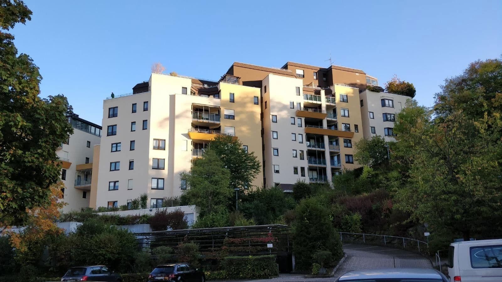Prenájom bytu 2-izbový 94 m², Stuttgart, Bádensko-Wurttembersko Prenájom bytu 2-izbový 94 m², Stuttgart, Bádensko-Wurttembersko