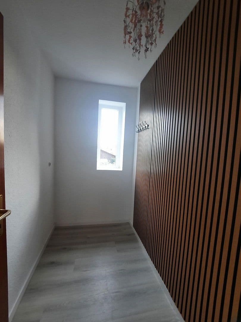 Predaj domu 297 m², pozemek 1.655 m², Dorfstraße 118, Michelstadt, Hesensko Predaj domu 297 m², pozemek 1.655 m², Dorfstraße 118, Michelstadt, Hesensko