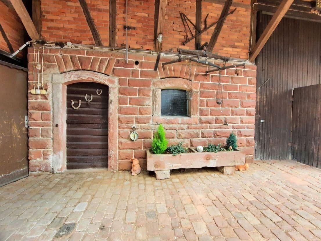 Predaj domu 297 m², pozemek 1.655 m², Dorfstraße 118, Michelstadt, Hesensko Predaj domu 297 m², pozemek 1.655 m², Dorfstraße 118, Michelstadt, Hesensko