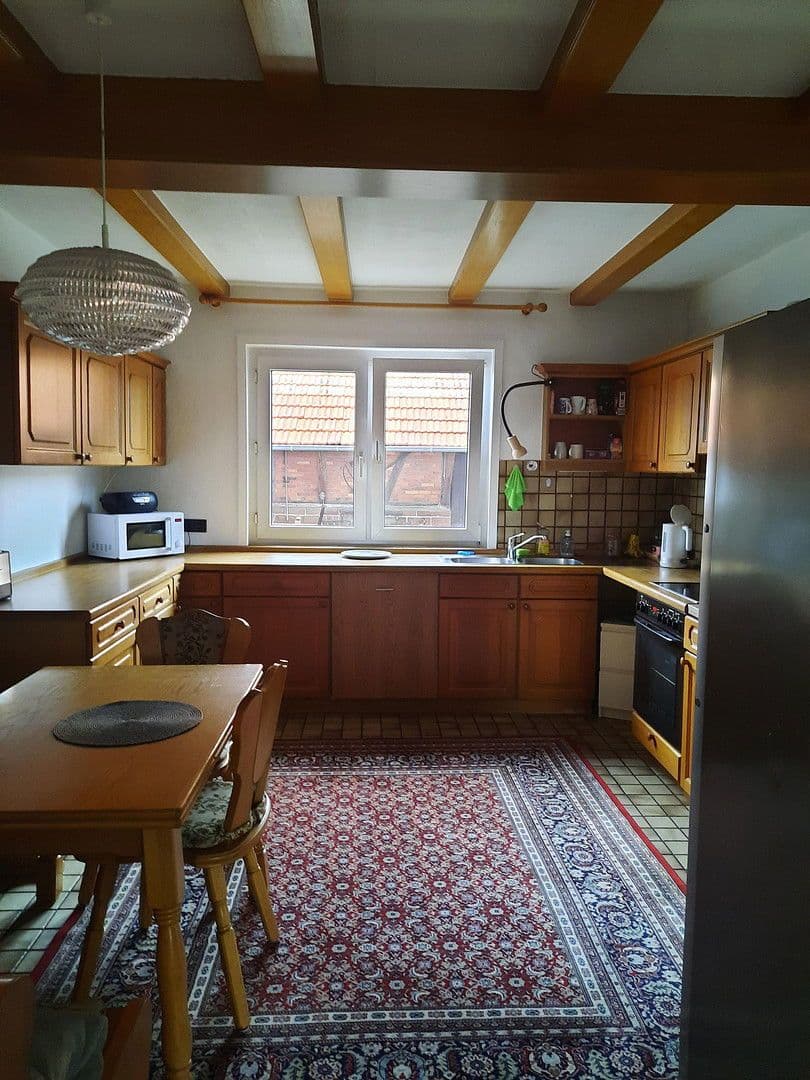 Predaj domu 297 m², pozemek 1.655 m², Dorfstraße 118, Michelstadt, Hesensko Predaj domu 297 m², pozemek 1.655 m², Dorfstraße 118, Michelstadt, Hesensko