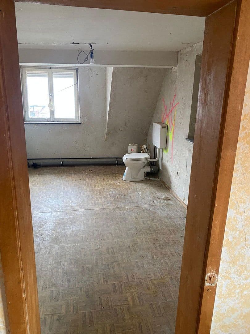 Predaj domu 148 m², pozemek 540 m², Hechingen, Bádensko-Wurttembersko Predaj domu 148 m², pozemek 540 m², Hechingen, Bádensko-Wurttembersko